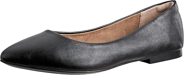 Amazon Essentials Women’s Pointed-Toe Ballet Flat